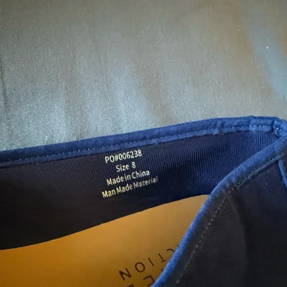 Journee Collection Women's Vibrant Blue Flats - Picture 3 of 4